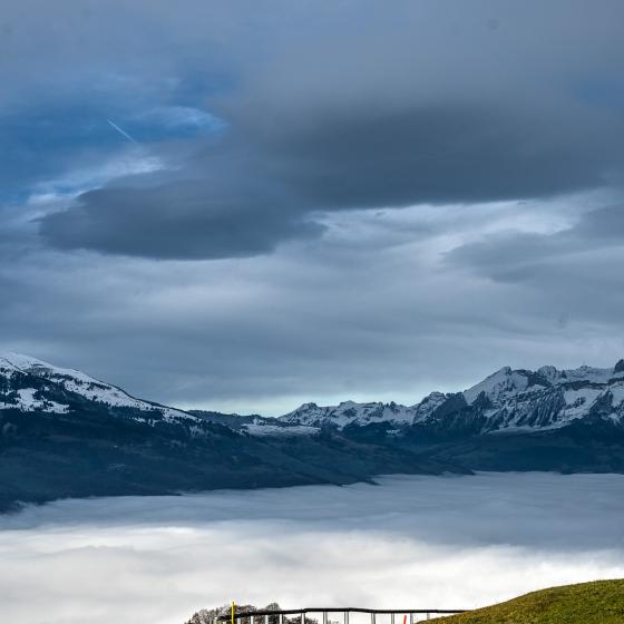 Rheintal im Nebel
