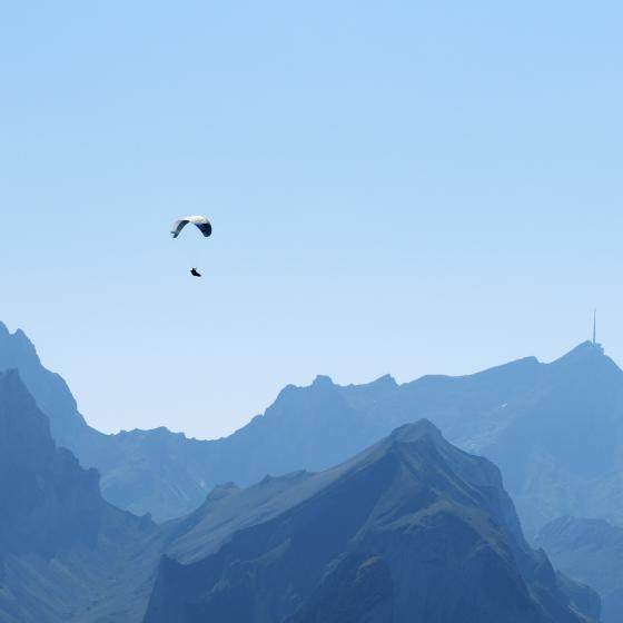 Gleitschirmfliegen im Alpstein