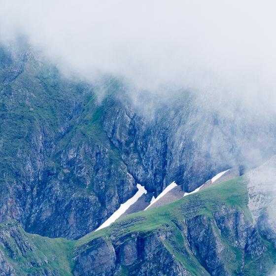 letzte Schneefelder